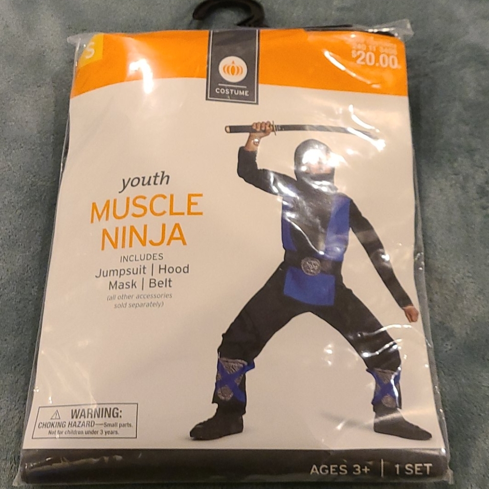 Muscle Ninja costume
